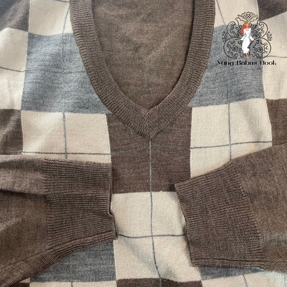 Jos. A. Bank XL Brown Merino Wool V Neck Pullover Checkered Sweater PRELOVED